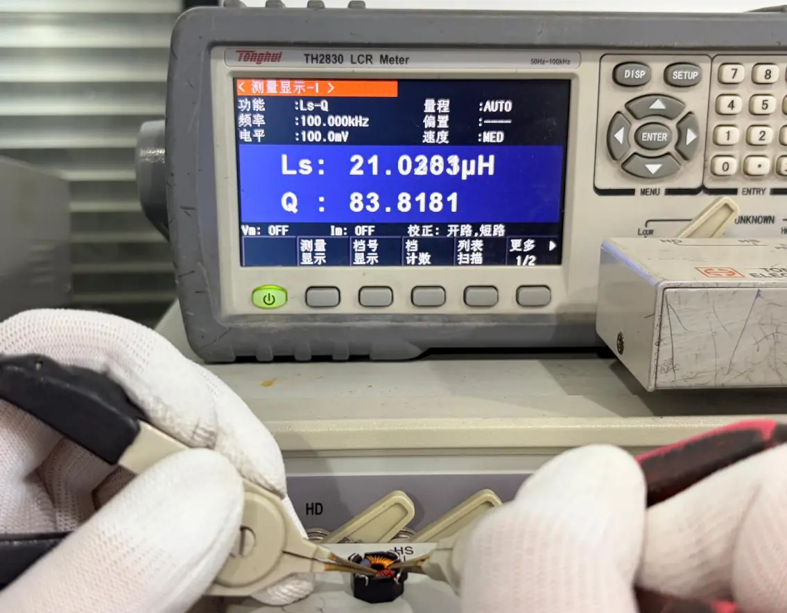 Induttore toroidale a foro passante sostituito da induttore SMD per alimentatori automobilistici New Energy | Induttore di Gujing